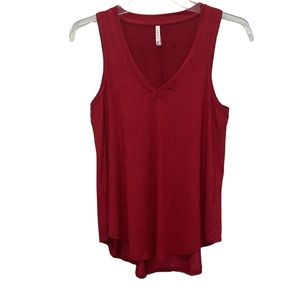 Z Supply Sleeveless Top Red Solid V-
Neck Top XS